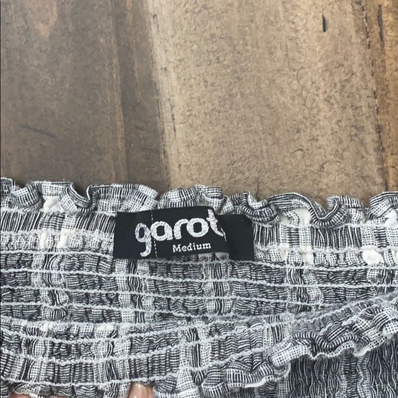 garota ruffled top - Picture 2 of 3